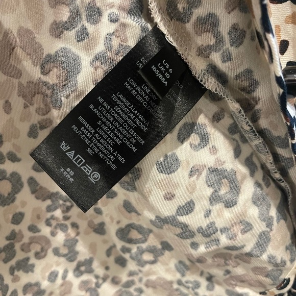 Maeve by Anthropologie Ruffles Long Sleeve Button Down Shirt Size 6 - Picture 7 of 7